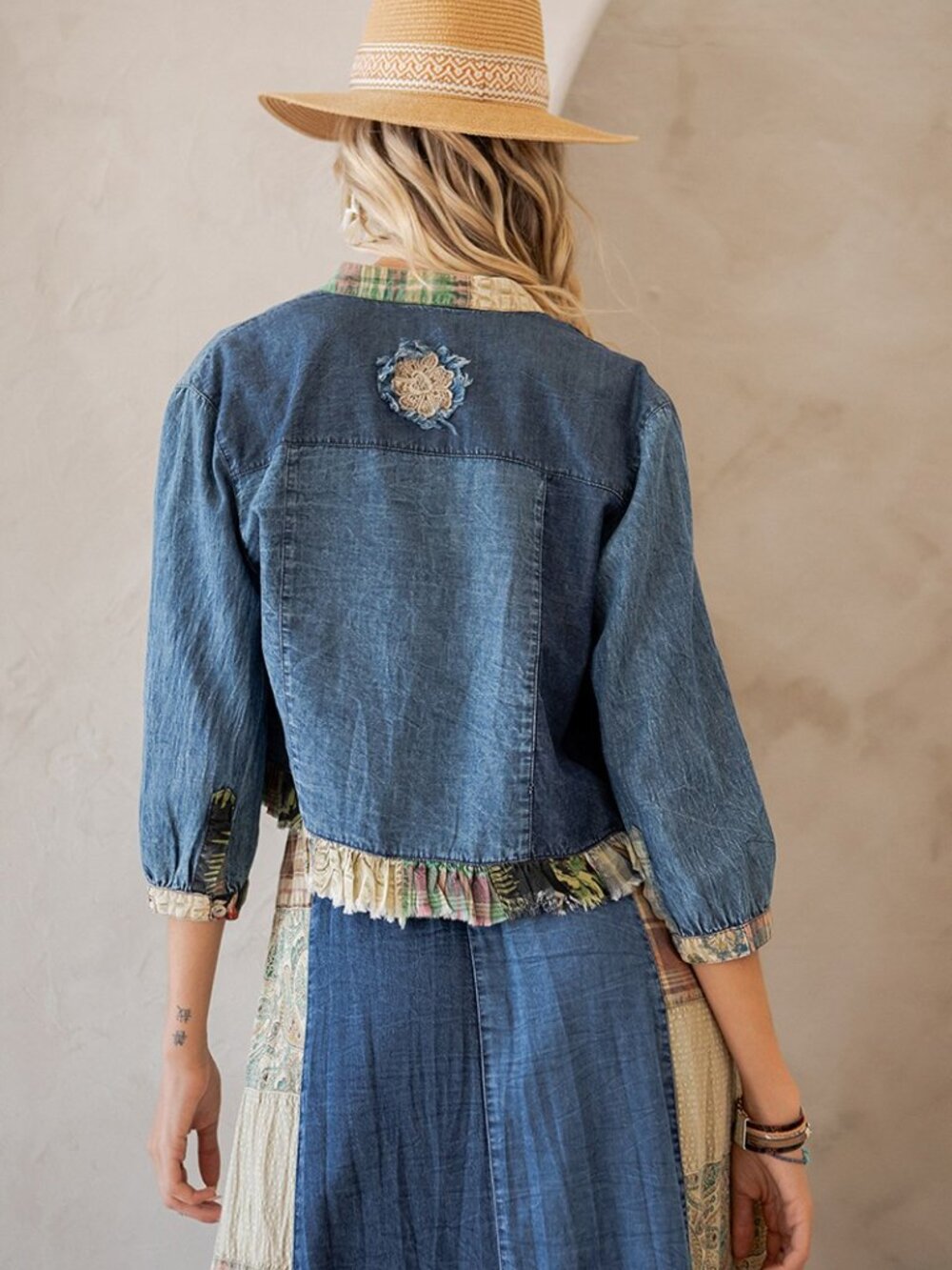 Western Boho Chic: Patchwork Cropped Denim Jacket - Picture 2 of 4